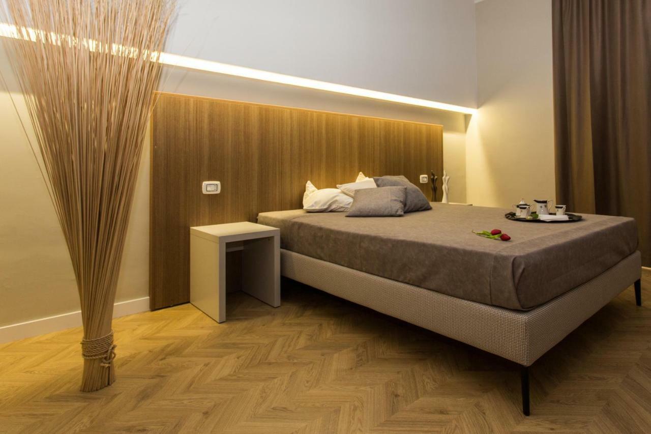 Le Affacciate Bruzie Home Guest House Козенца Экстерьер фото