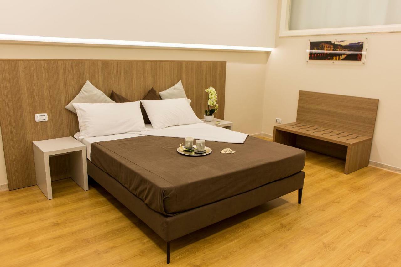 Le Affacciate Bruzie Home Guest House Козенца Экстерьер фото