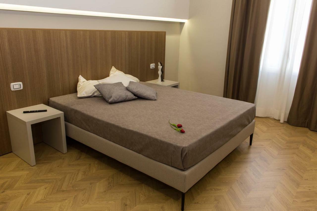 Le Affacciate Bruzie Home Guest House Козенца Экстерьер фото